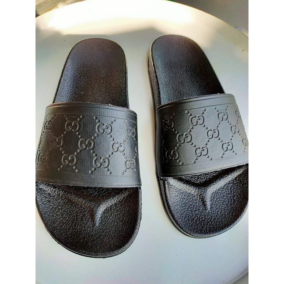 Dép nam quai ngang đế cao su đúc bền chống trơn trượt hot 2023