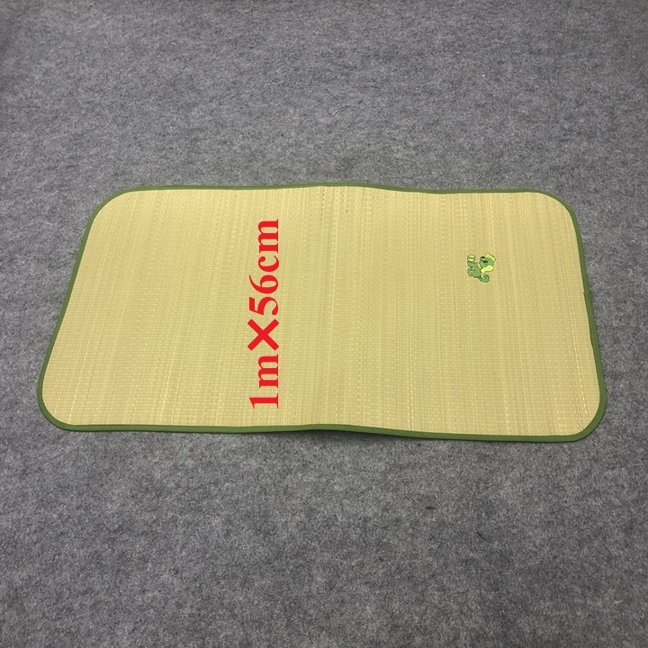 Chiếu cói lót cho trẻ sơ sinh phù hợp với mọi loại nôi tre