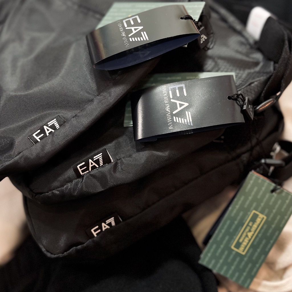 Túi đeo chéo thể thao chống nước tiện lợi " AE7 ARMANI BAG " Hàng chính hãng/Oshop