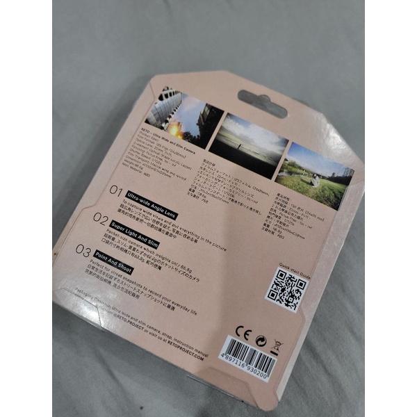 Máy film reto ultra wide màu hồng