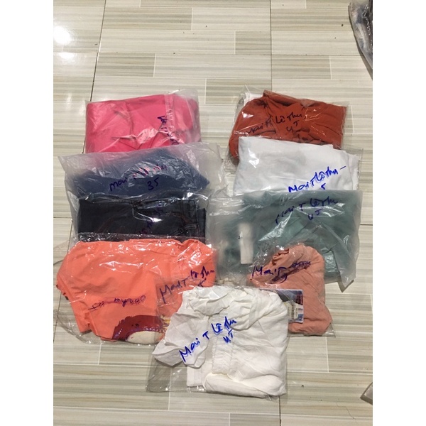 Chuyên bỏ sỉ số lượng các mặt hàng quần áo .địa chỉ phường hắc dịch thị xã phú mỹ bà rịa vũng tàu. Khách có
