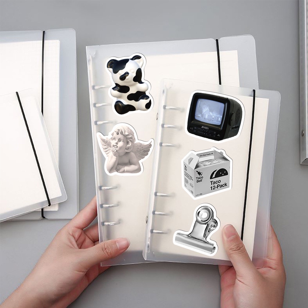 Bộ 61 Miếng Dán Trang Trí Laptop / Va Li / Điện Thoại Chống Thấm Nước Màu Trắng Đen DIY