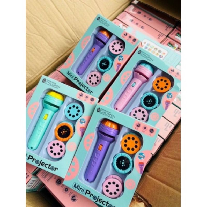 Đèn Pin chiếu hình 80 hình động vật cho bé - Dừa Shopkids