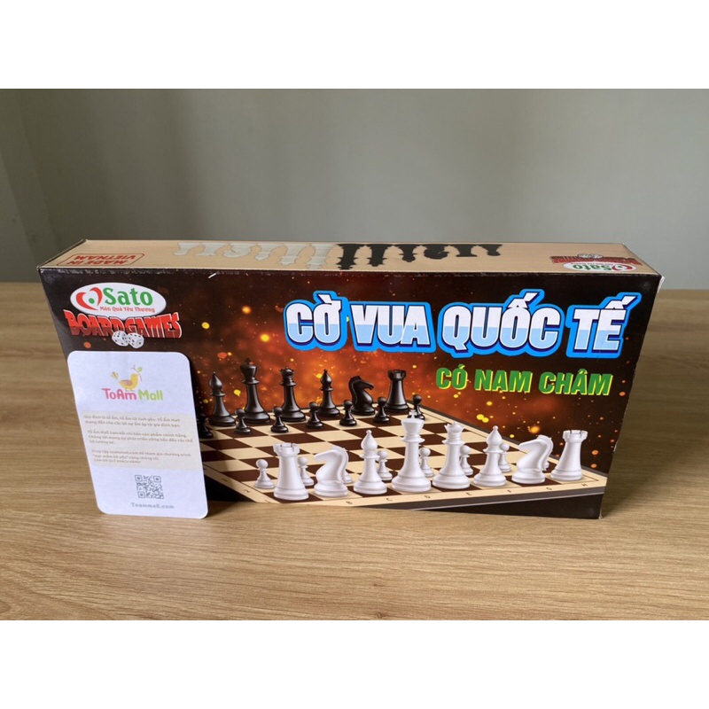 CỜ VUA QUỐC TẾ 2 - BÀN CỜ LỚN CÓ NAM CHÂM 31cm * 31 cm  - Made in Việt Nam