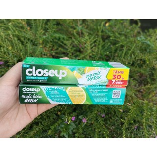 Kem đánh răng Closeup Bạc Hà/ Vị Dừa 30g