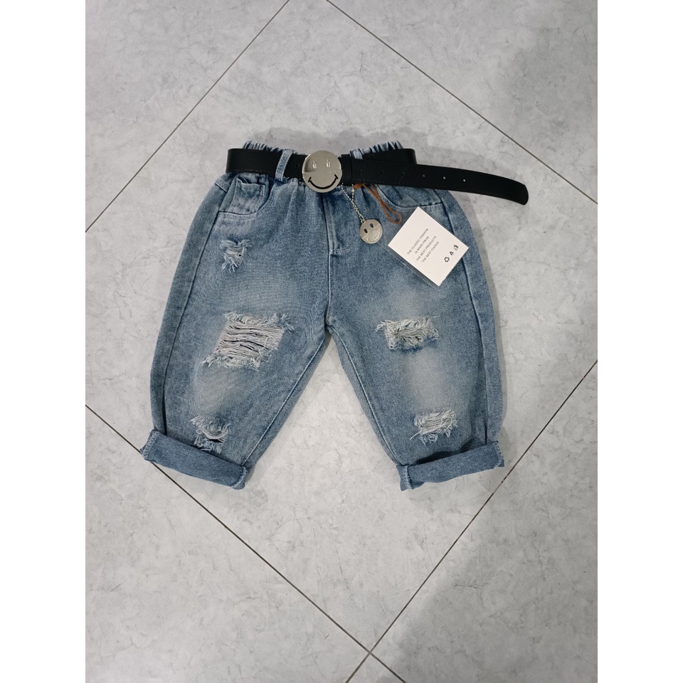 Quần jean baggy rách bé trai