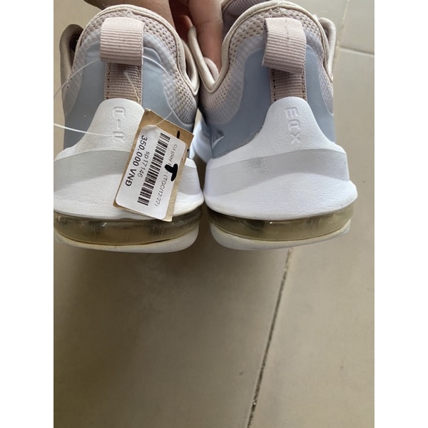 Giày chính hãng đã qua sử dụng