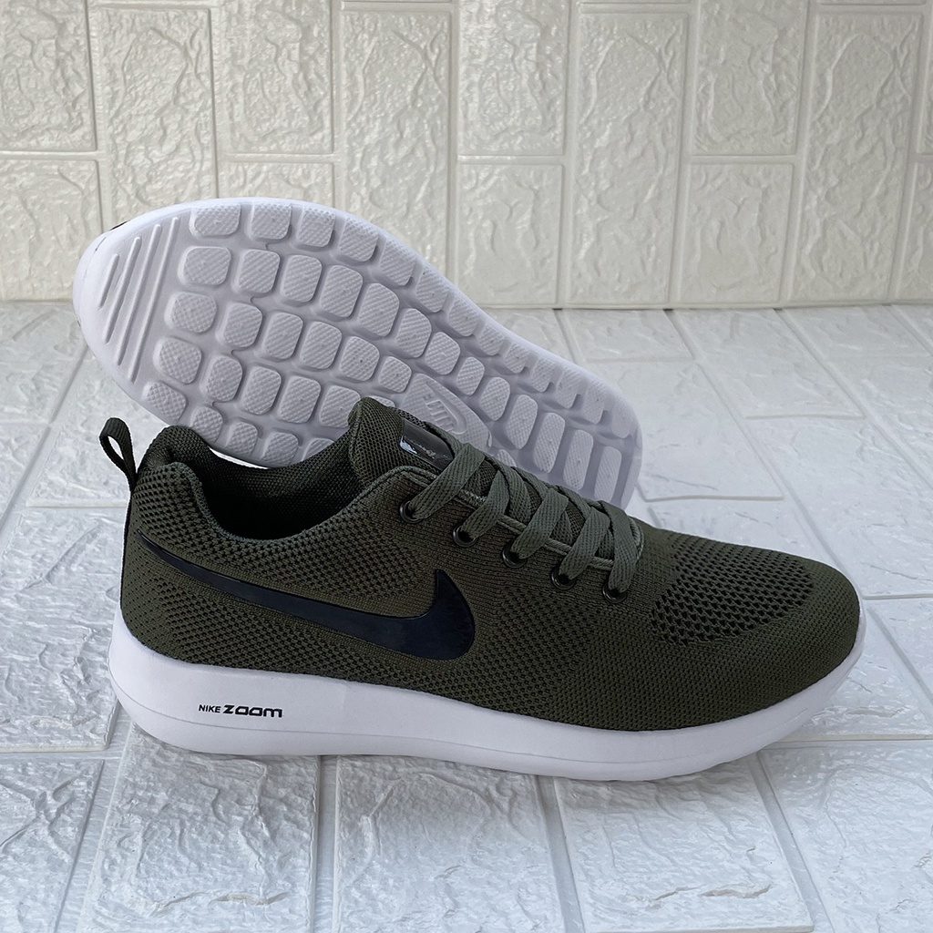 Giày Nam, Giày nữ đen trắng full size cực nhẹ, êm chân