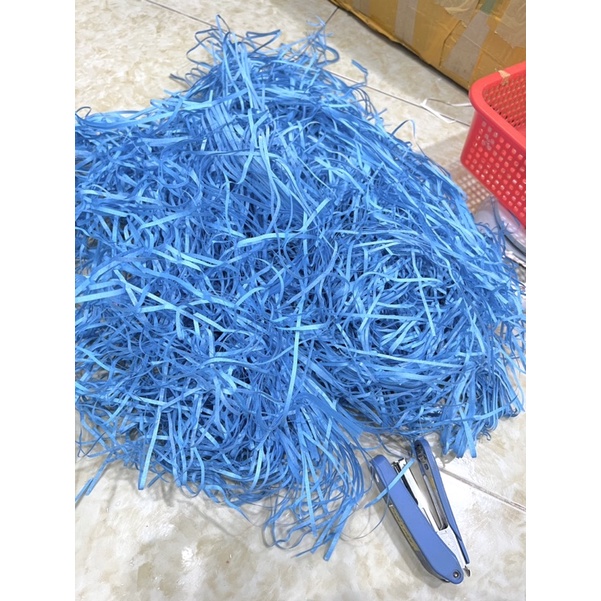 100gr Giấy rơm lót hộp quà.....