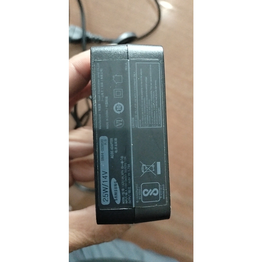 Nguồn adapter màn hình Samsung 14v - 1.072A