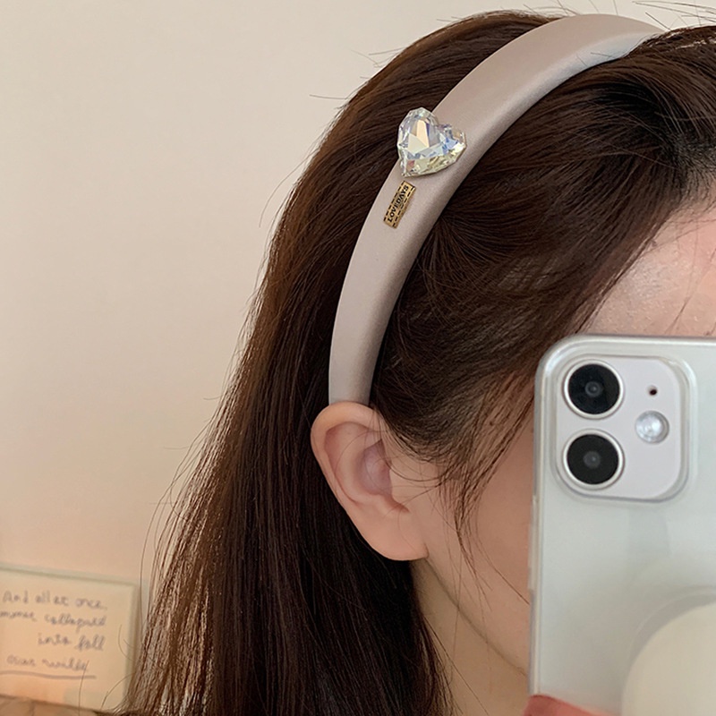 Băng Đô Cài Tóc Bản Rộng Đính Đá Hình Trái Tim Màu Đen Thời Trang Cho Nữ