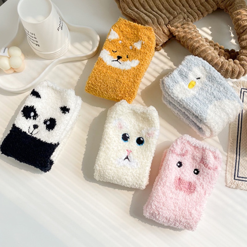 Tất Vớ Ngủ Giữ Ấm Chân Mùa Đông Hình Mèo Heo Thỏ Cáo Gấu Trúc Dễ Thương