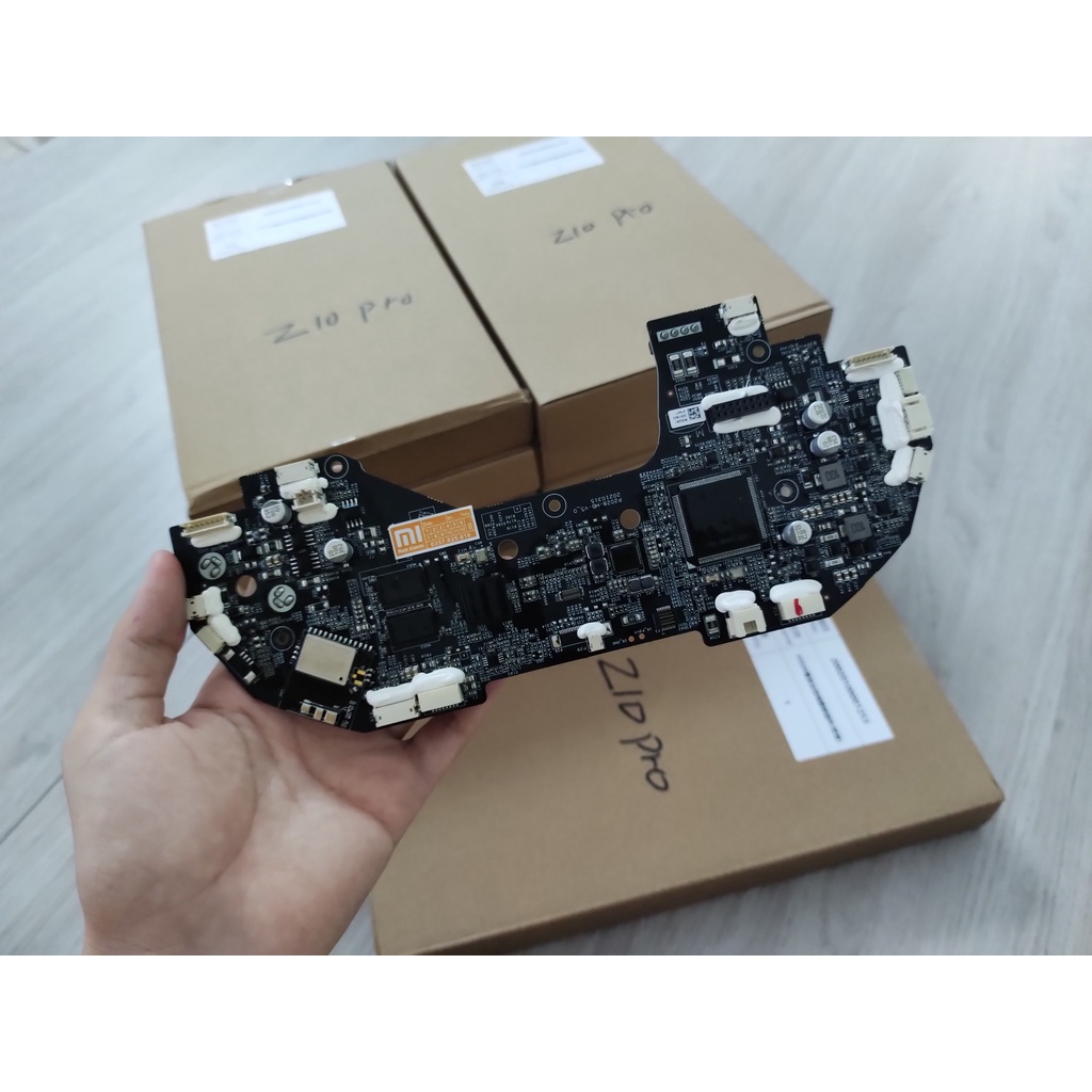 Main- Robot hút bụi lau nhà Dreame Z10 Pro