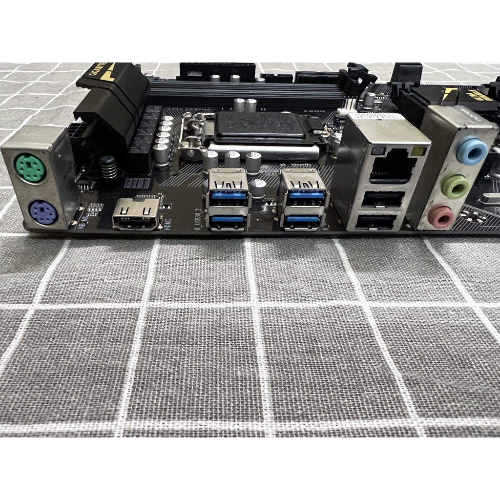 Main Gigabyte Z270  sạch đẹp