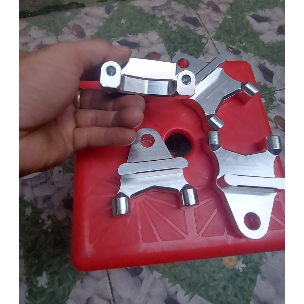 Pát heo dầu MOTO3 2PISTON gắn xe Raider, Satria lắp đĩa zin 190 ,220