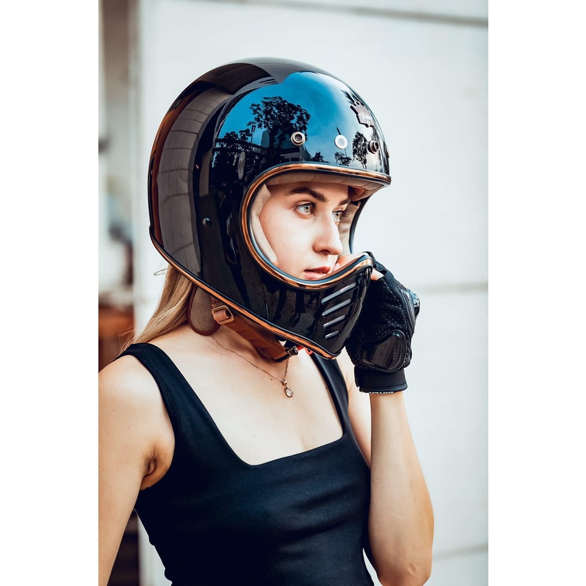 Mũ Bảo Hiểm Fullface Classic Royal H1 Chính Hãng, bảo hành 24 tháng