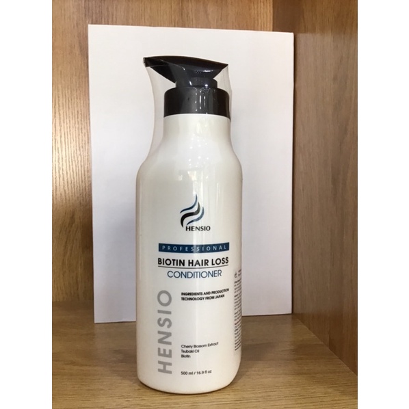 Dầu xả Hensio Biotin giúp tóc suôn mượt, cân bằng độ phân,  ngăn ngừa rụng tóc