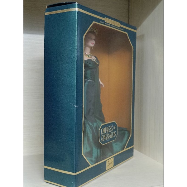 Búp bê barbie Empress of Emerards