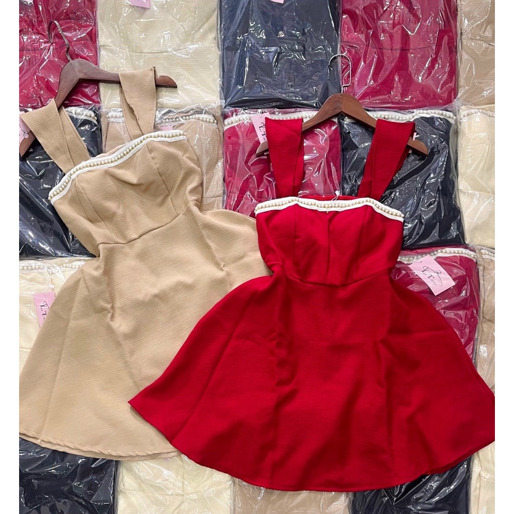 Đầm cánh xòe đính đá cườm cổ vuông chất Nhung lingen kèm phụ kiện đi chơi, dự tiệc sang trọng