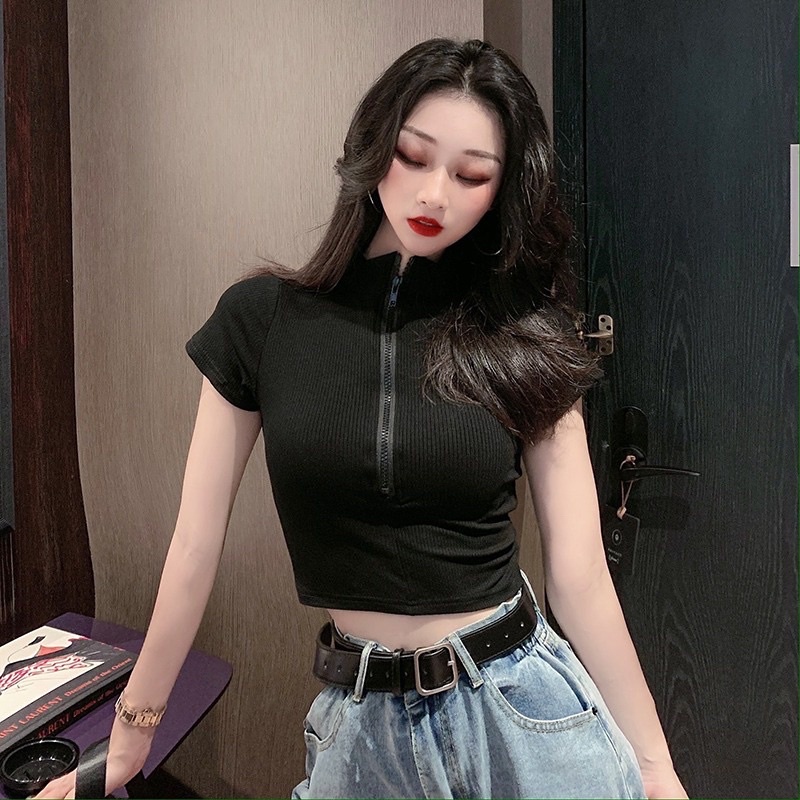 Áo Croptop Tay Ngắn Phối Dây Khoá Kéo Cá Tính