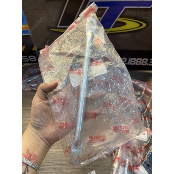 Pas chịu má đùm Sirius kèm ốc