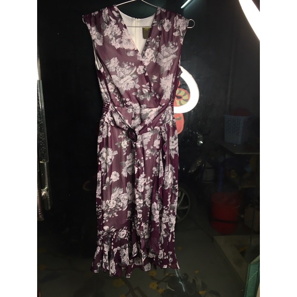 Đầm voan Taylor size 4,6