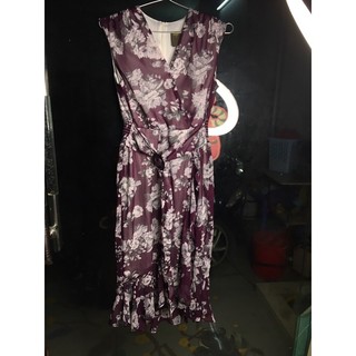 Đầm voan Taylor size 4,6