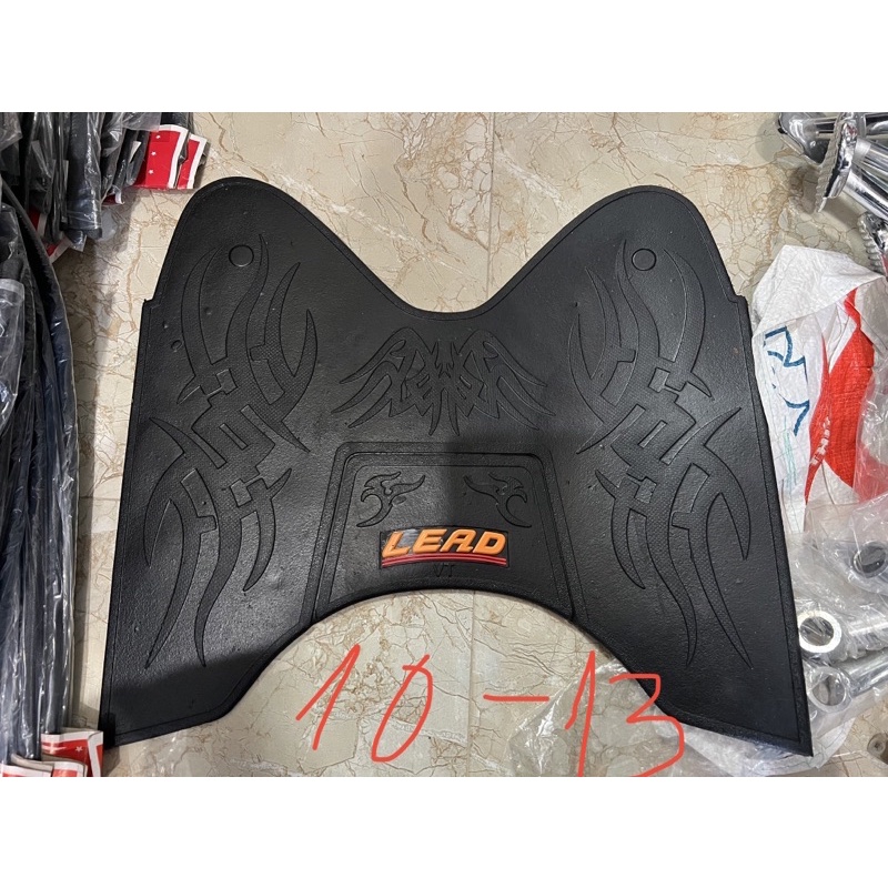 Thảm cao su để chân xe Lead các đời