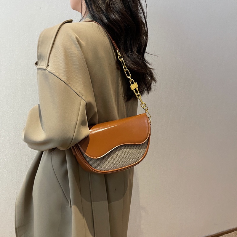 Túi Xách JASMIN NOIR Đeo Chéo Chất Liệu Da PU Hình Yên Ngựa Cho Nữ