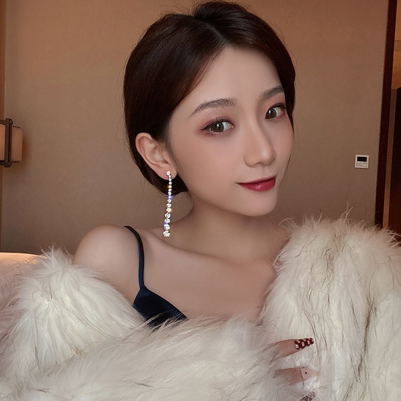 Khuyên Tai Đính Đá Cao Cấp Phong Cách Thời Trang Hàn Quốc