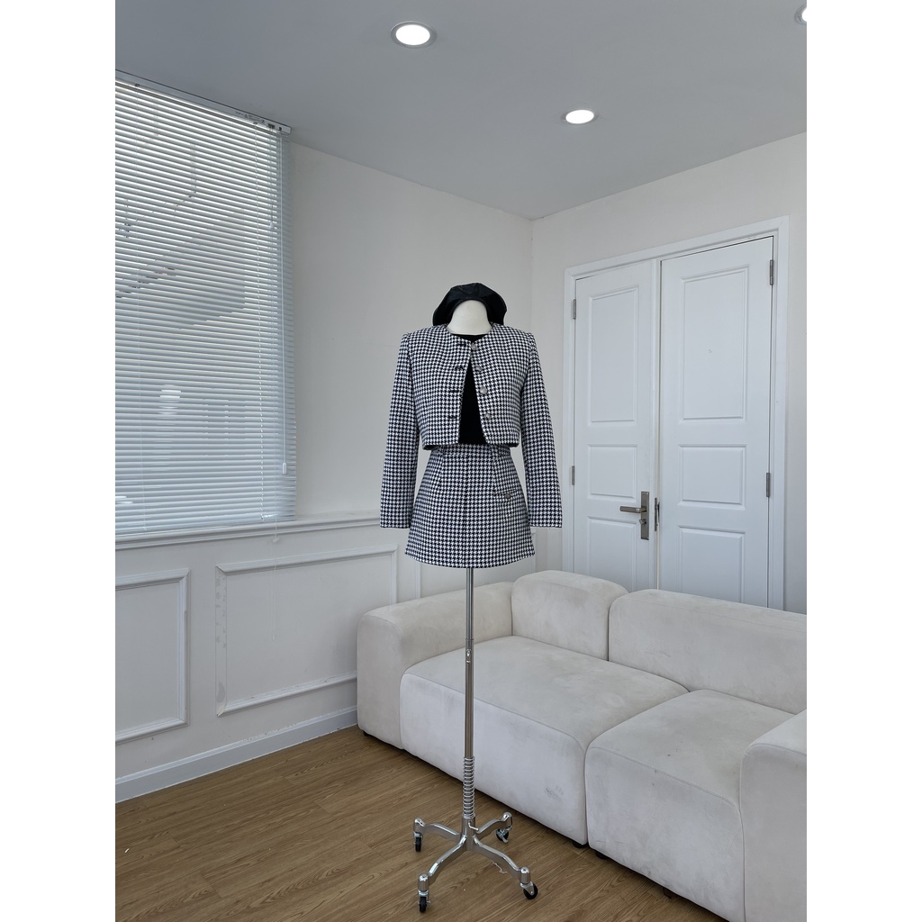 Set Áo Blazer Dạ Tweed Và Chân Váy Họa Tiết Răng Sói 2 Lớp - HOO DESIGN