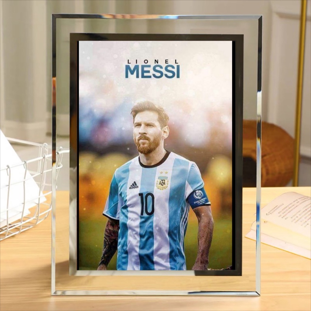 Khung ảnh in hình Leo Messi (18x23cm)