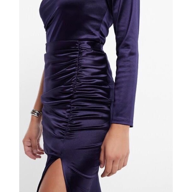 Chân váy satin express xuất xịn