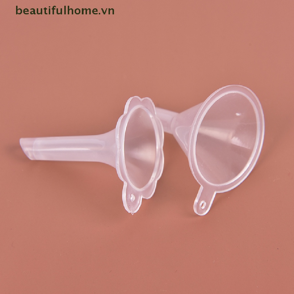 Bộ 2 Phễu Nhựa Nhỏ Dùng Chiết Dung Dịch Dầu Trong Phòng Thí Nghiệm  Set 2 Phễu Nhựa Nhỏ Dễ Thương Dùng Để Chiết Dung Dịch Dầu Trong Phòng Thí Nghiệm  Set 2 Tấm Bảng Phấn Plas Thời Trang Dành Cho Gia Đình