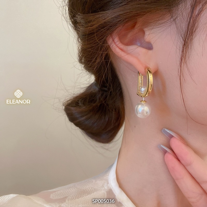 Bông tai nữ chuôi bạc 925 Eleanor Accessories chữ D ngọc trai nhân tạo phụ kiện trang sức 5036