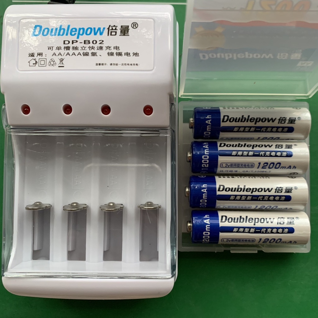 Máy sạc/ bộ sạc 4 viên pin AA/AAA DOUBLEPOW kèm 4 viên pin sạc AA 120mAh