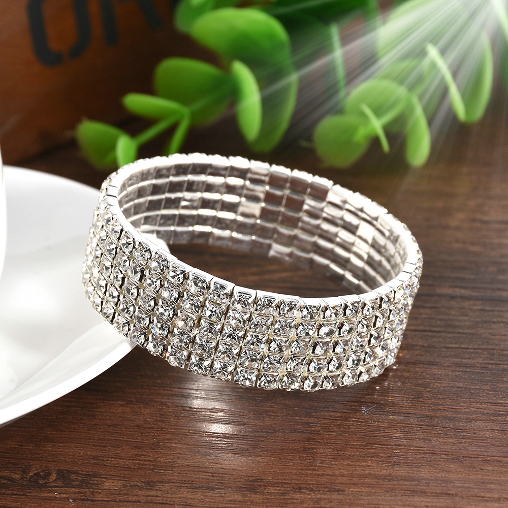 Vòng Tay Co Giãn Đính Đá Nhân Tạo Thời Trang Sang Trọng