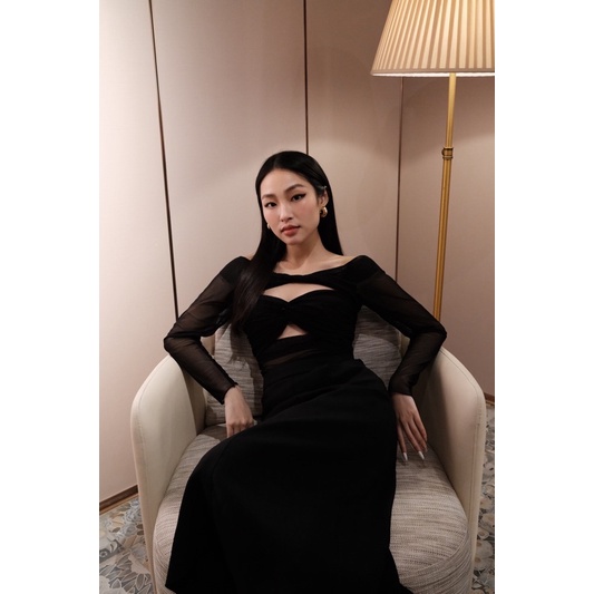 ELE Studios - Áo Croptop tay dài đan chéo ngực sexy cá tính co dãn Circus Top | BigBuy360 - bigbuy360.vn