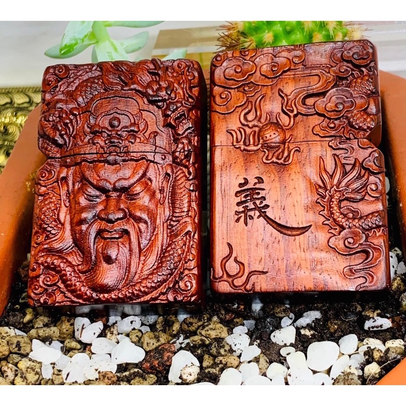 Vỏ gỗ Quan Công ốp Zipo khắc 3D