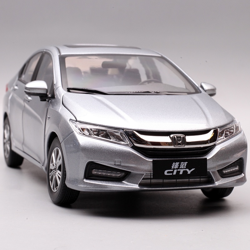 Mô hình xe Honda City tỉ lệ 1:18