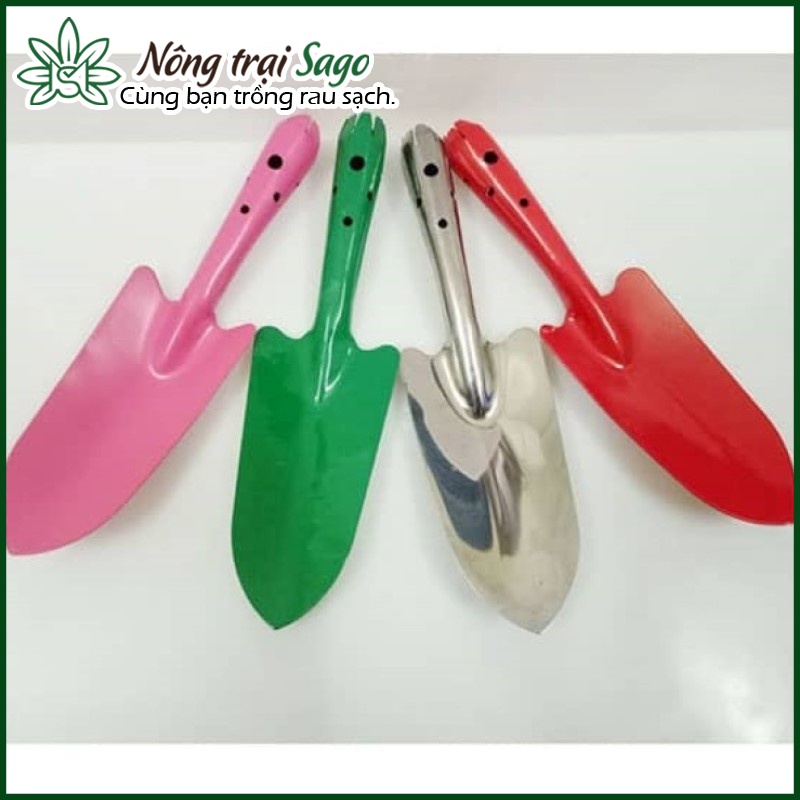 Xẻng làm vườn nhiều màu, sơn tĩnh điện, chống rỉ sét, cằm chắc tay (giao màu ngẫu nhiên) - Nông Trại Sago