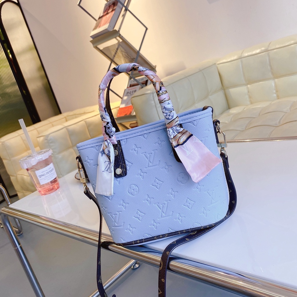 Túi Xách LV 2023 Màu Trơn Thời Trang Hàn Quốc Cho Nữ