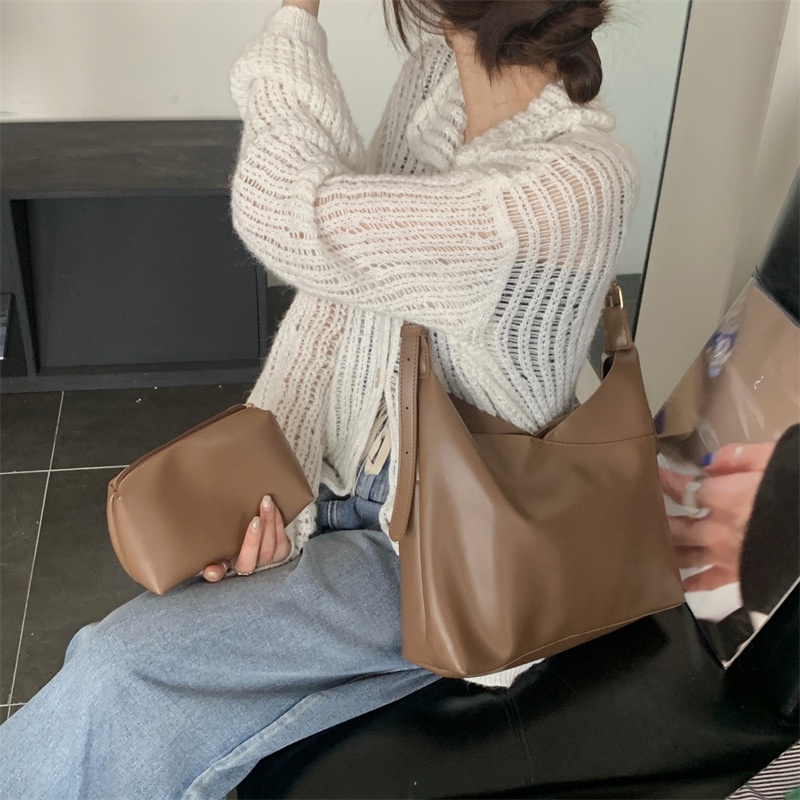 Túi Đeo Vai Sức Chứa Lớn Mềm Mại Phong Cách Đơn Giản Kiểu Mới