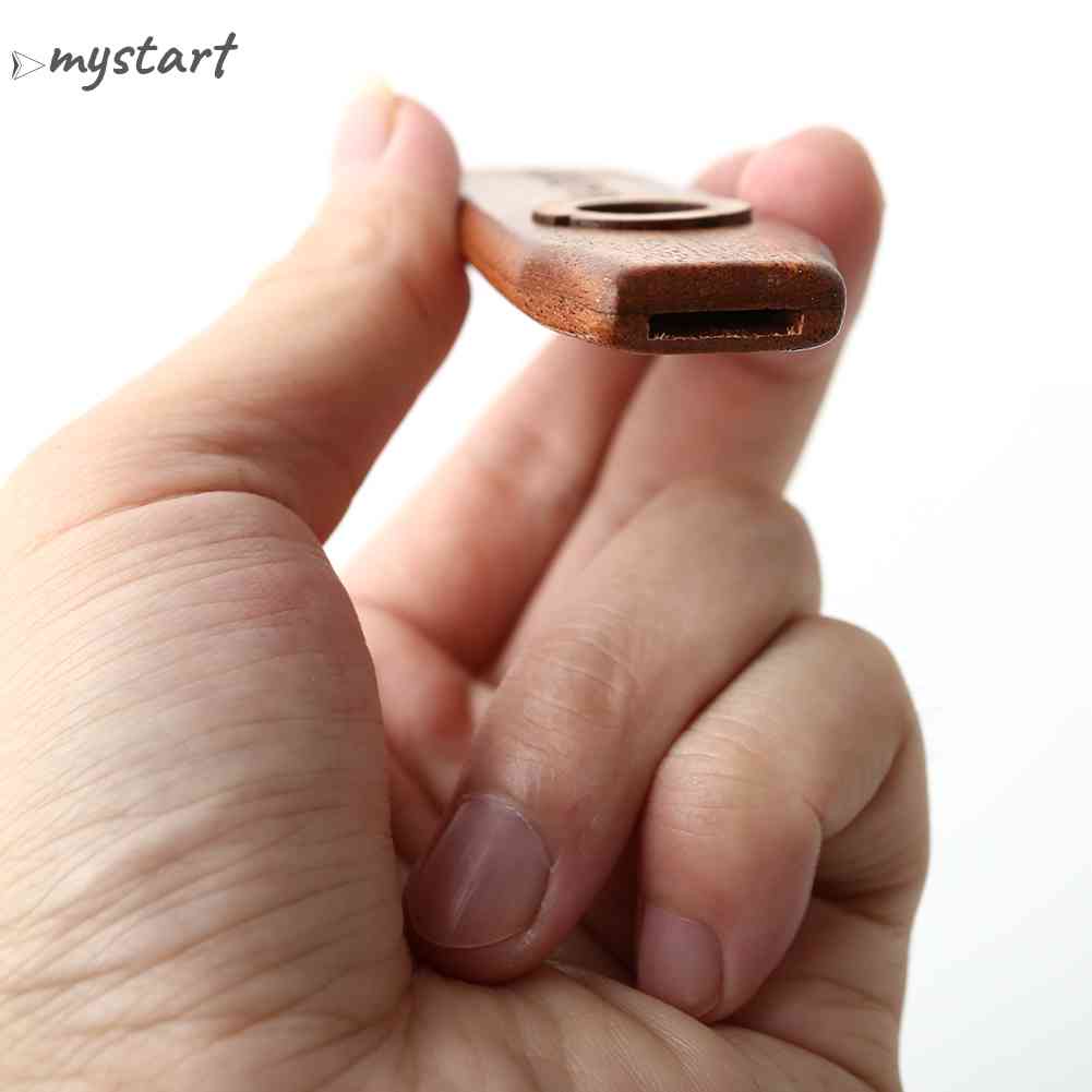 Kèn Kazoo Trọng Lượng Nhẹ Cho Người Yêu Âm Nhạc