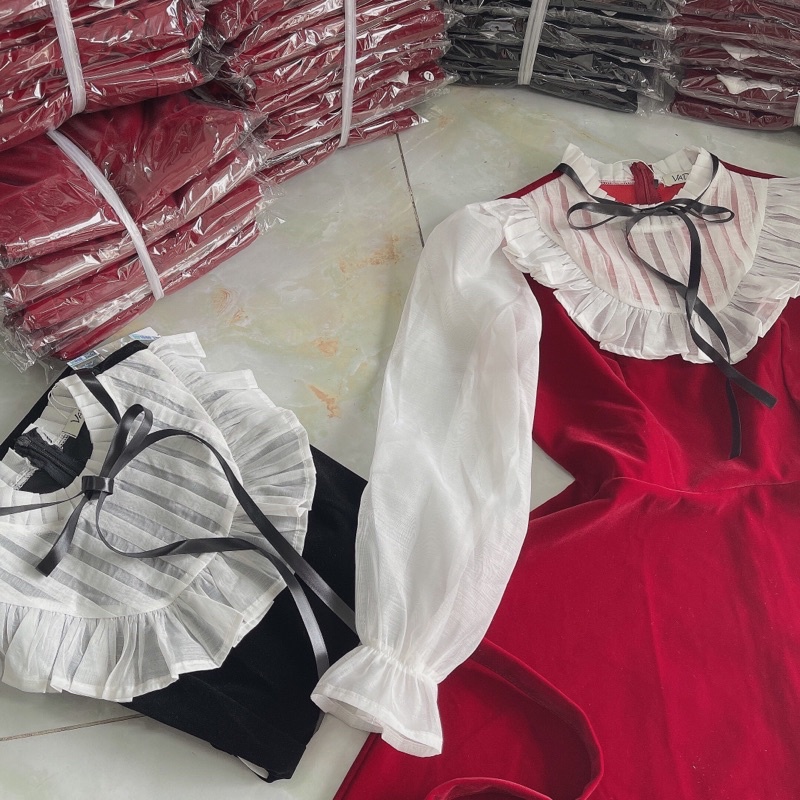 Đầm nhung tiểu thư phối voan sang trọng quý phái