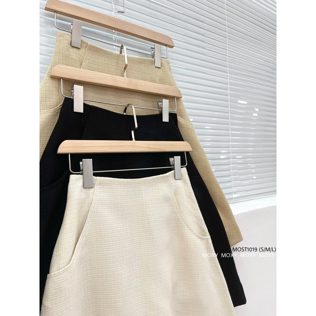 MOST1019 - Paula A Skirt