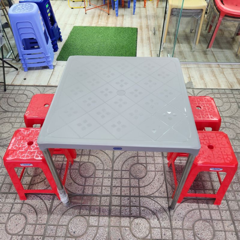 Ghế nhựa cao kiểu - Duy Tân