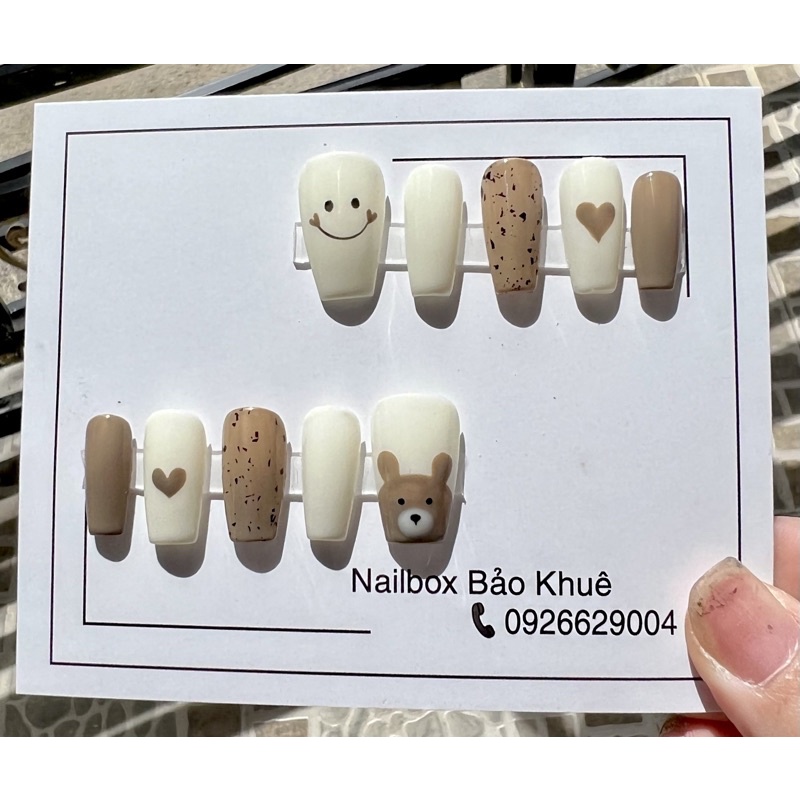 nail vẽ gấu dễ thương