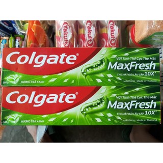 Kem Đánh Răng Colgate MaxFresh Hương Trà Xanh