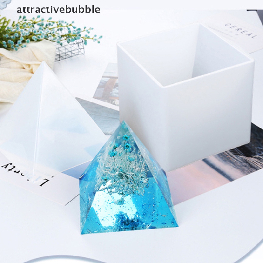 Khuôn Silicone Làm Trang Sức Hình Kim Tự Tháp 15cm